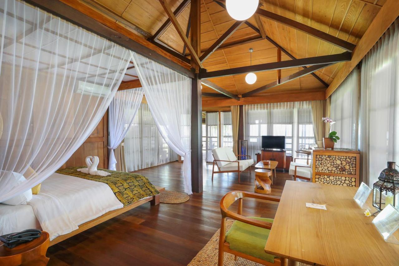 Villa So Long Banyuwangi - Ijen Buitenkant foto