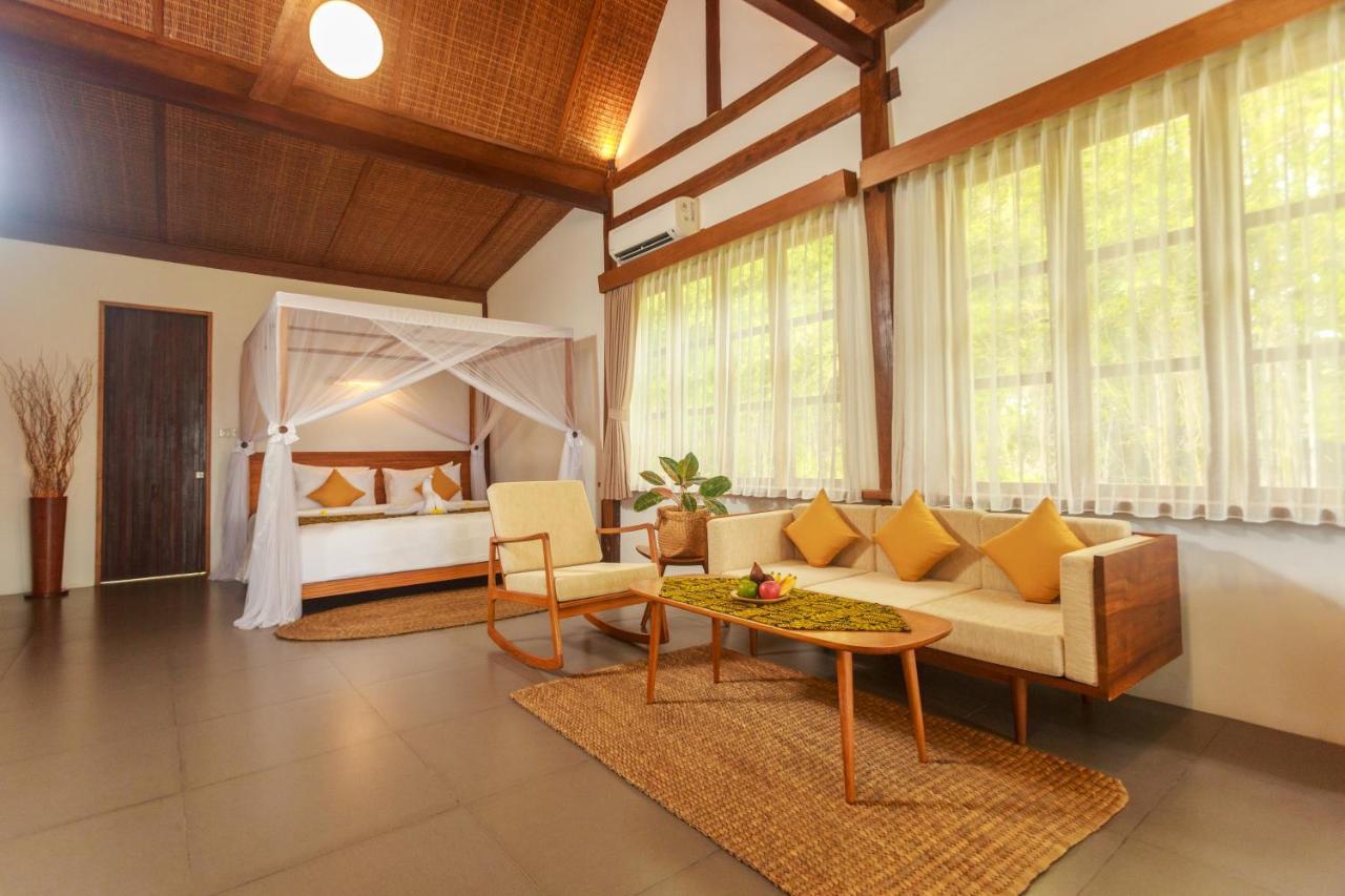 Villa So Long Banyuwangi - Ijen Buitenkant foto
