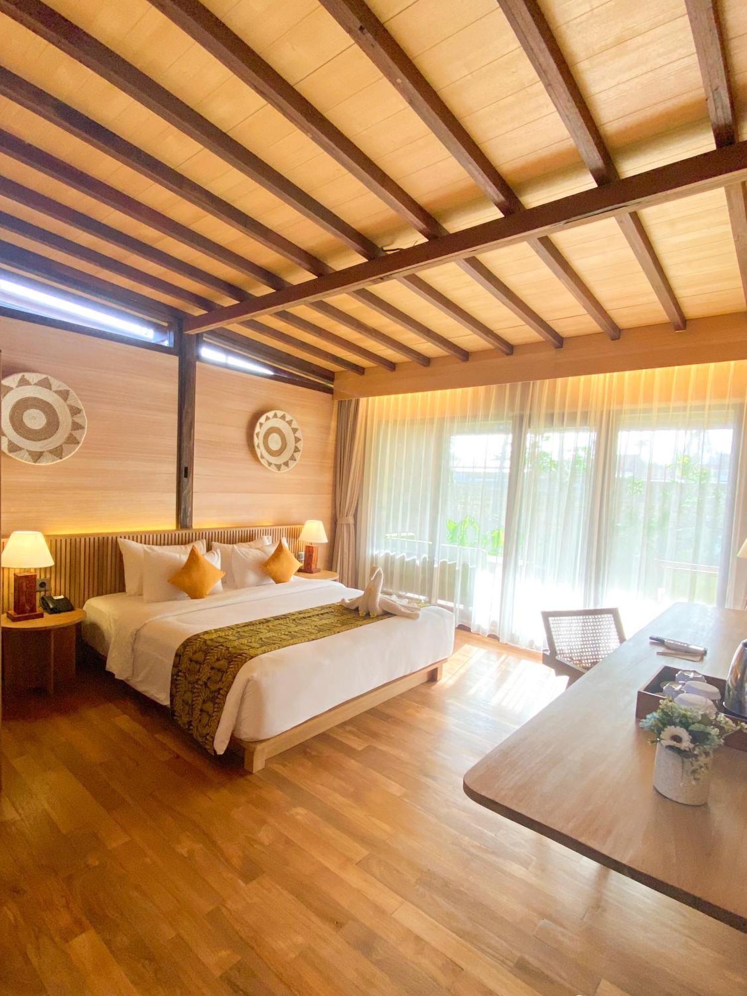 Villa So Long Banyuwangi - Ijen Buitenkant foto